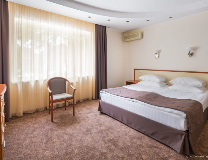 Семейный Комфортный 2-местный 2-комнатный корп.Ривьера - Санаторий «Красная Талка»